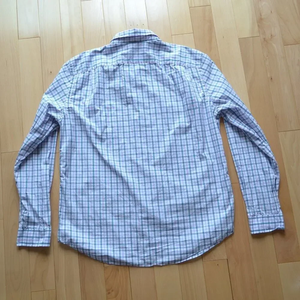J Crew Light Weight Shirt Button Down Size XL
